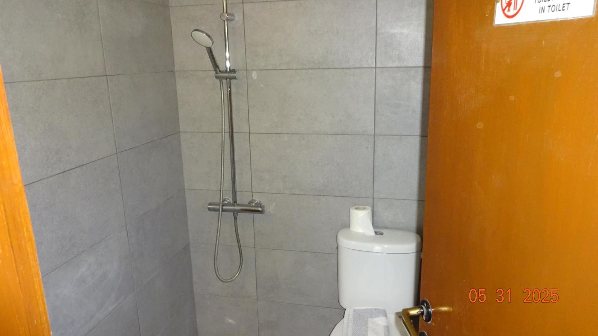Scirocco Rooms Лутрон Экстерьер фото