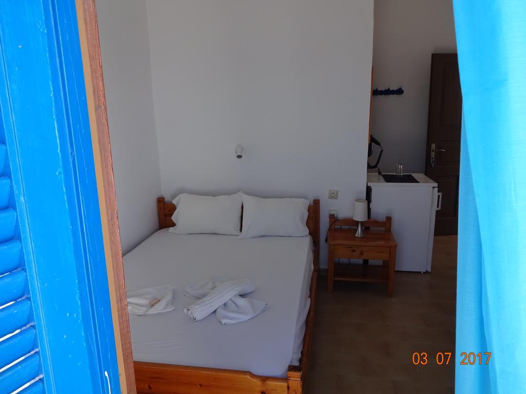 Scirocco Rooms Лутрон Экстерьер фото