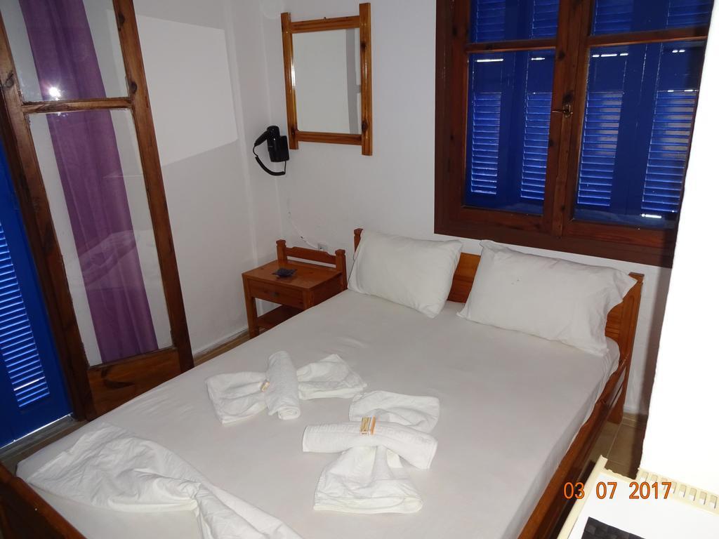 Scirocco Rooms Лутрон Экстерьер фото